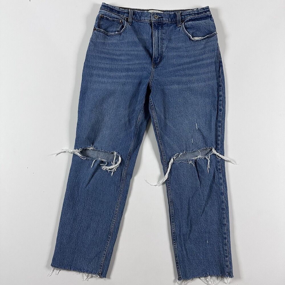 Abercrombie & Fitch Ultra High Rise 90s Straight Jeans Blue Distressed Size 32